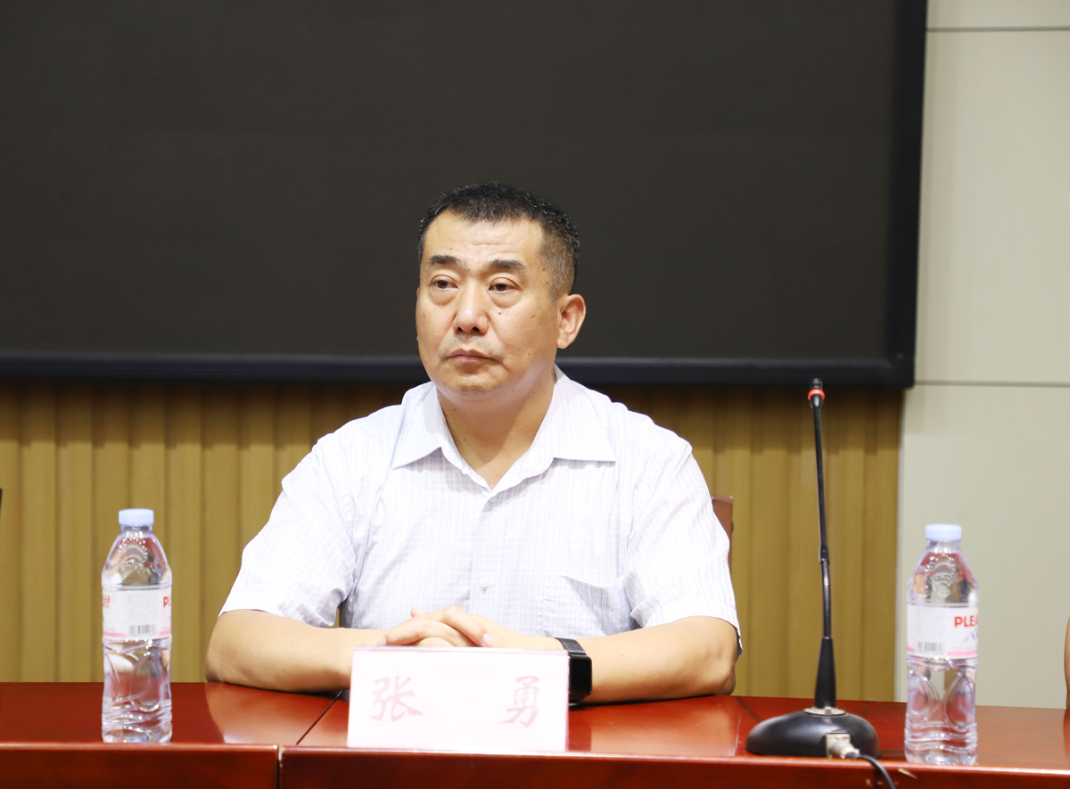 長(zhǎng)田實(shí)業(yè)傾情捐資 助力學(xué)子圓夢(mèng) 愛暖金秋