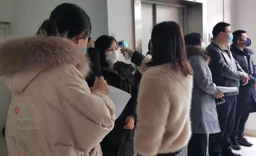 抗擊疫情 長田實業(yè)黨支部在行動 抗擊疫情 長田實業(yè)黨支部在行動