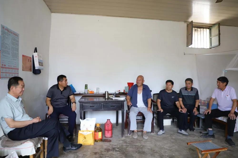 錘煉黨性踐初心 獻(xiàn)禮建黨99周年 —長(zhǎng)田實(shí)業(yè)黨支部開展系列慶?；顒?dòng)