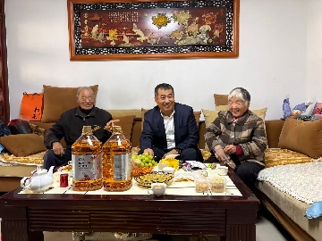 【長田動(dòng)態(tài)】情暖重陽！長田實(shí)業(yè)攜愛入戶，把關(guān)懷送到員工長輩身邊